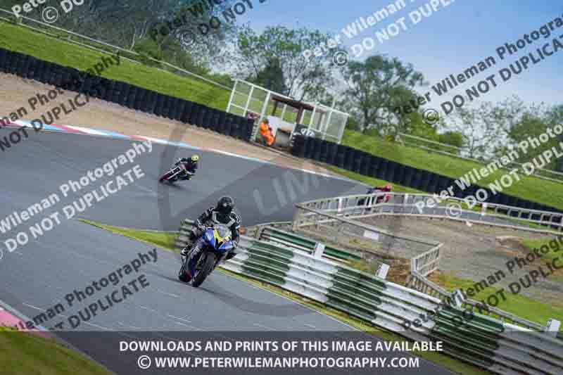 enduro digital images;event digital images;eventdigitalimages;mallory park;mallory park photographs;mallory park trackday;mallory park trackday photographs;no limits trackdays;peter wileman photography;racing digital images;trackday digital images;trackday photos